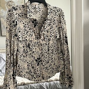 Zara animal print low cut long sleeve blouse SZ XS